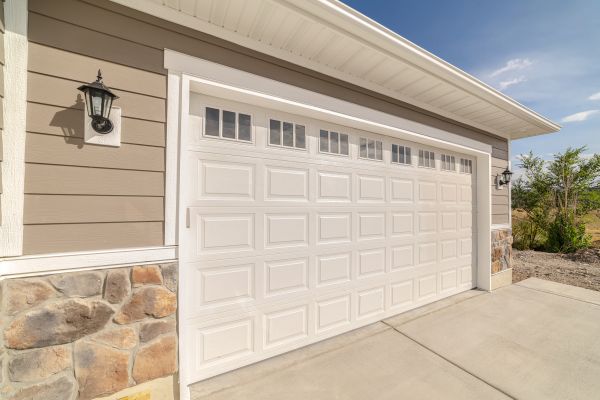 Garage Siding Repair in Bellevue