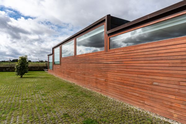 Cost of Wood Cladding Service in Bellevue