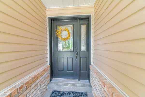 Siding Panel Repair in Bellevue